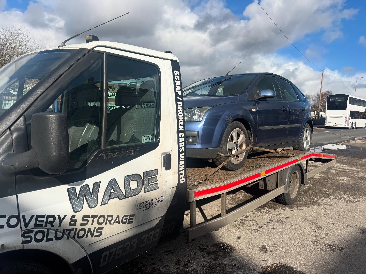 Fast 24/7 vehicle recovery and scrap car collection in Bolton